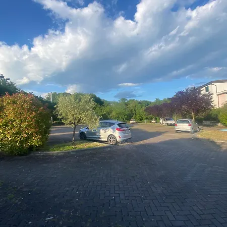 Con Piscina * Monti di Licciana Nardi